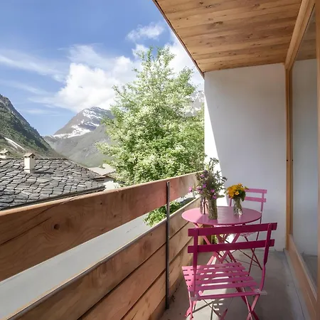 Holiday home Les Lauzes